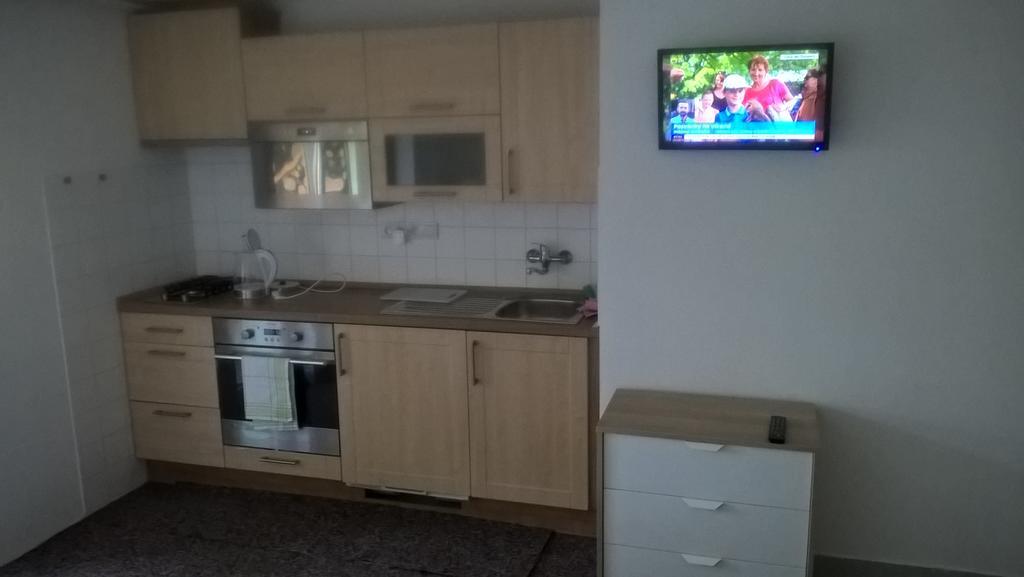 Ubytování Vinohrady 73 Znojmo Esterno foto